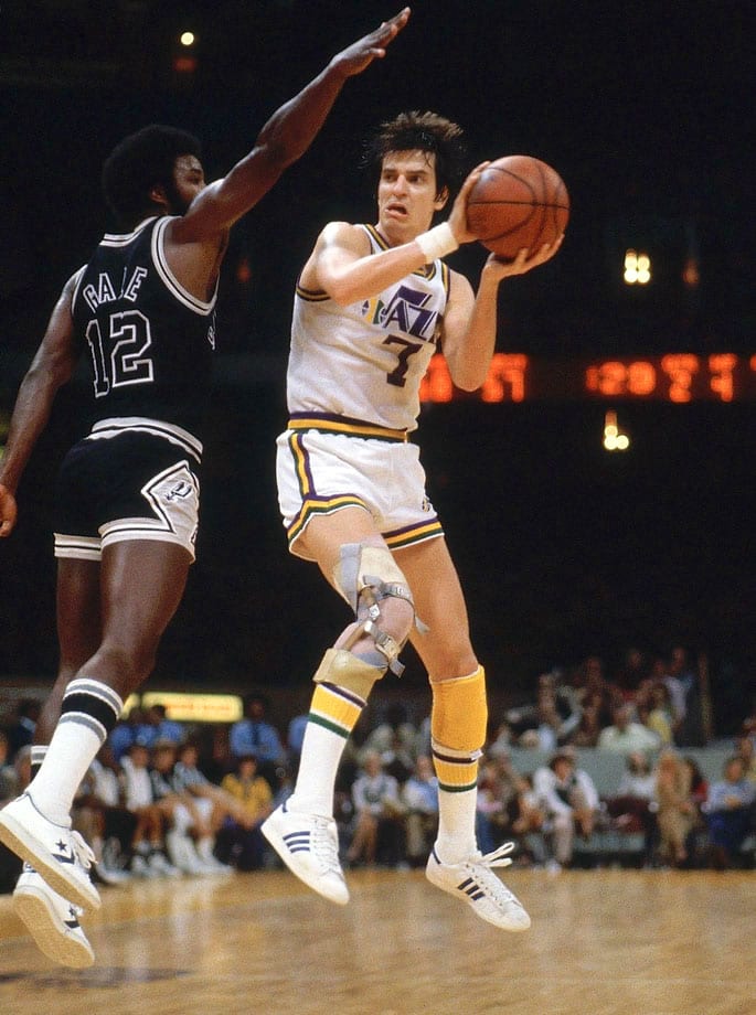 07-Pete-Maravich-001300483.jpg